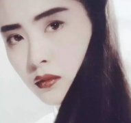 “待我長(zhǎng)發(fā)及腰”下一句，你知道嗎？