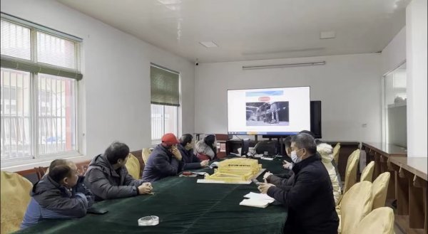 崗前培訓(xùn)，安全生產(chǎn)會議-靖起起重機廠家