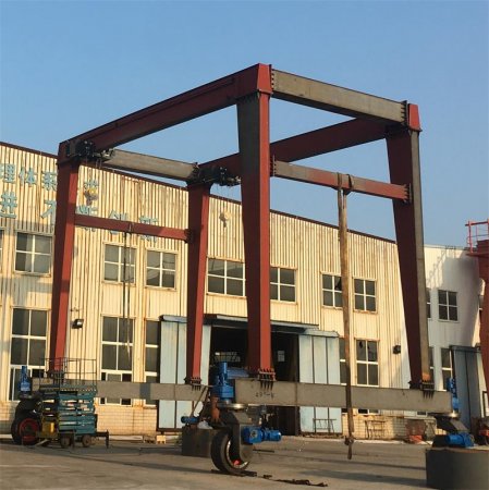 集裝箱跨運(yùn)車(chē)的功能及應(yīng)用特點(diǎn)