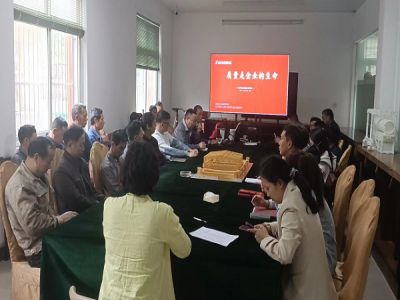 不斷提升產(chǎn)品質(zhì)量，做高質(zhì)量的起重機(jī)！